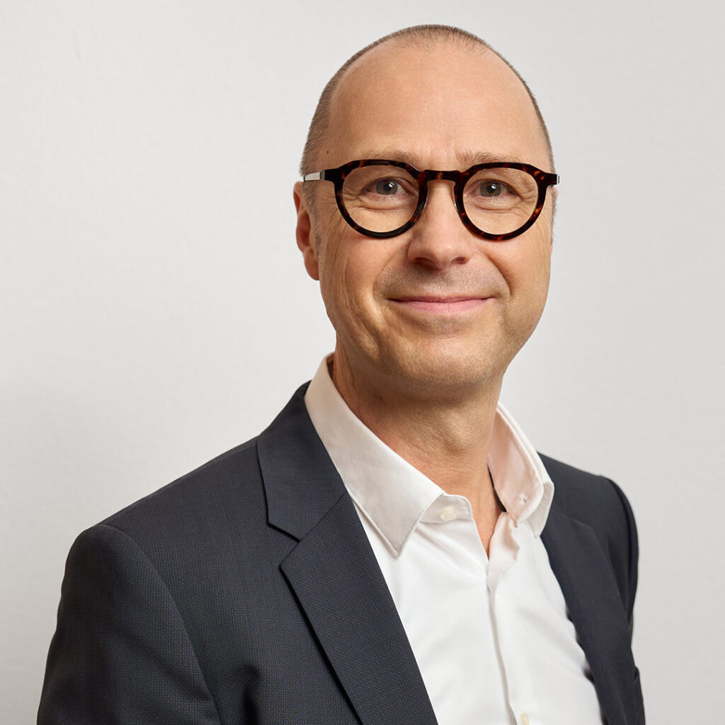 Keller_weiss Nikolai Keller